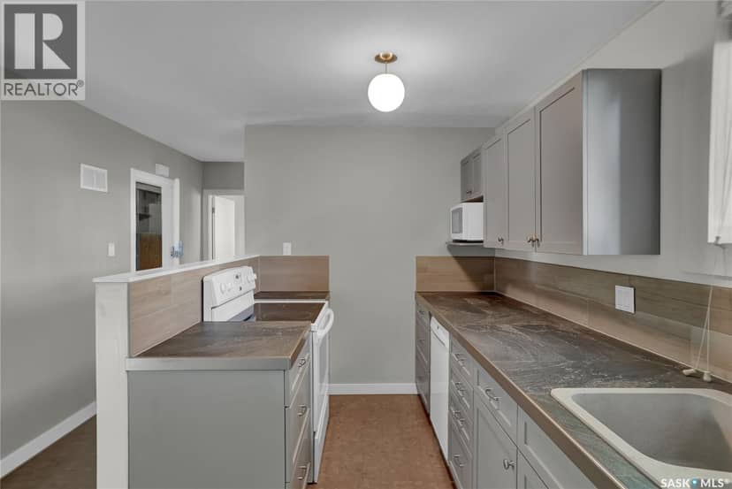 877 Elgin AVENUE — photo 40 of 40
