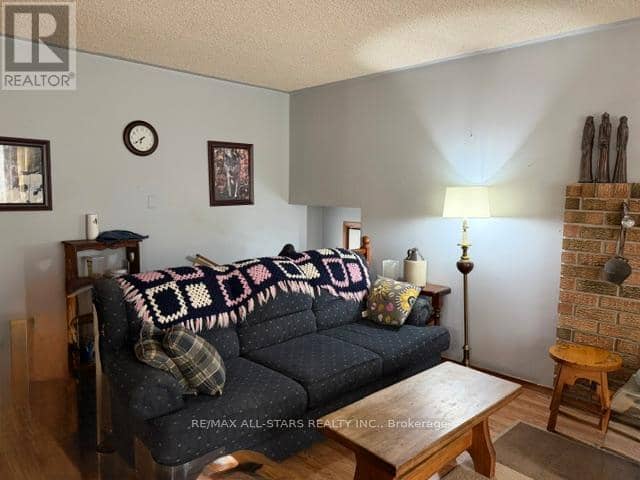 16 Dunn Street — photo 7 of 30