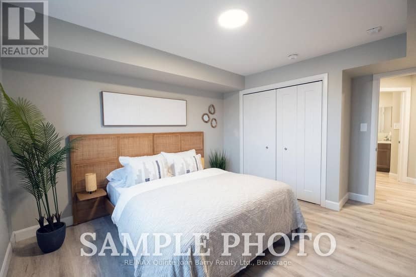 101-10 Hillside Meadow Drive — photo 10 of 15