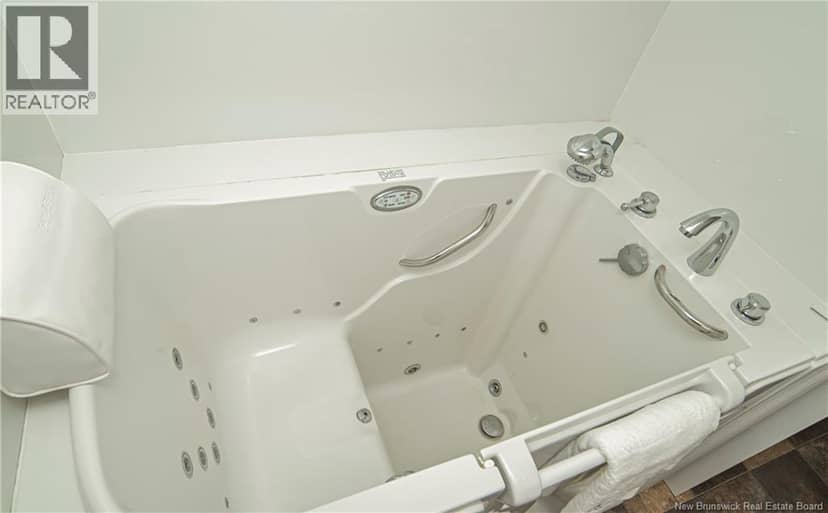 290 Route 636 — photo 12 of 40
