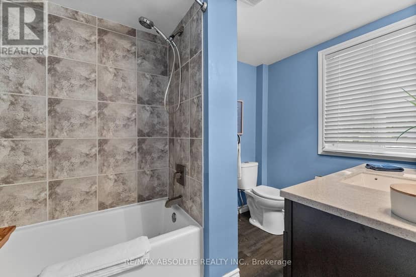 470 Bayview Drive — photo 16 of 40