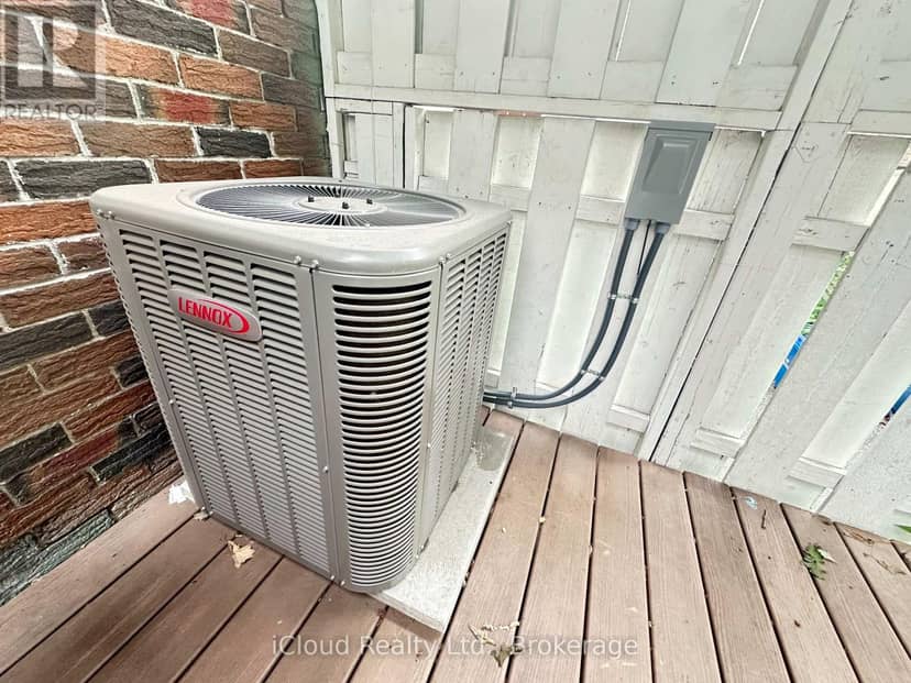 27 Buckingham Avenue — photo 36 of 40