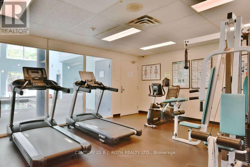 1102 - 75 Ellen Street — photo 10 of 28