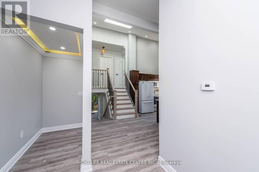 79 Fox Run, Barrie, photo 8