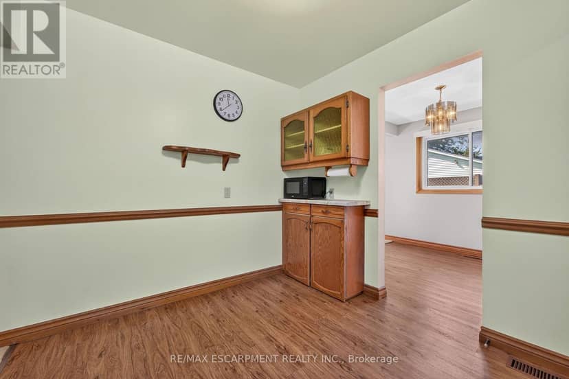 50 Berko Avenue — photo 15 of 40