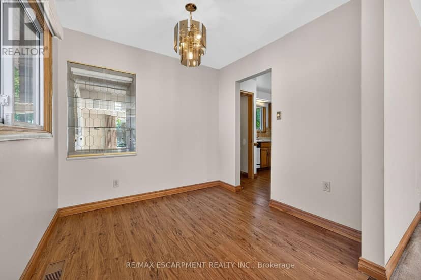 50 Berko Avenue — photo 9 of 40