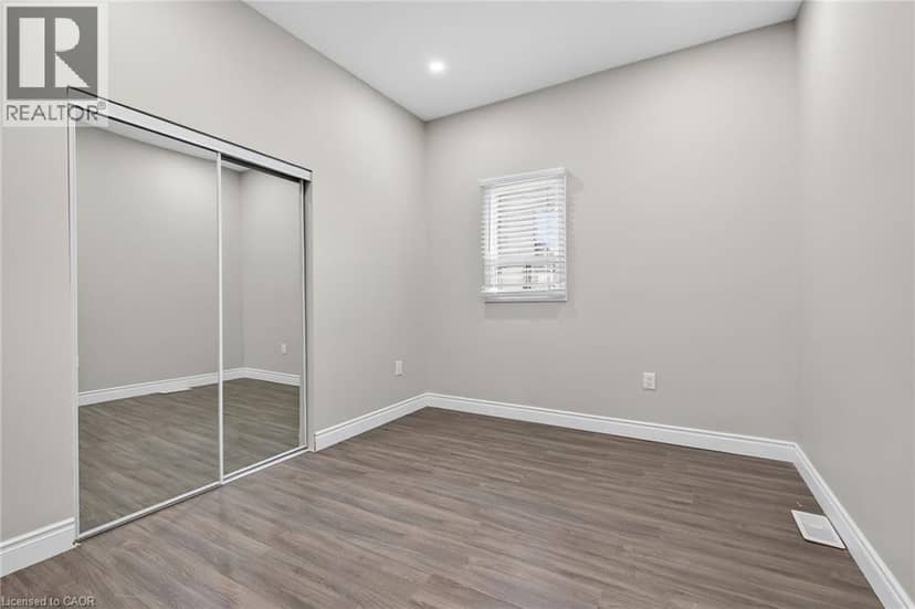 4049 6 Highway — photo 30 of 36