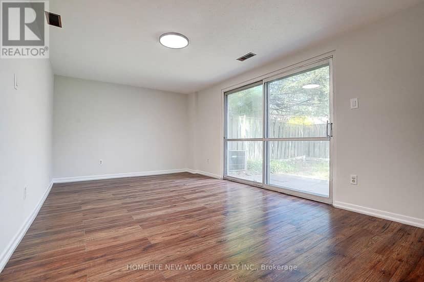 46 - 40 Dundalk Drive — photo 25 of 27