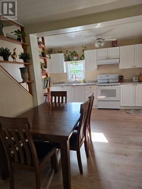 27 Notre Dame St. E., French River, photo 7