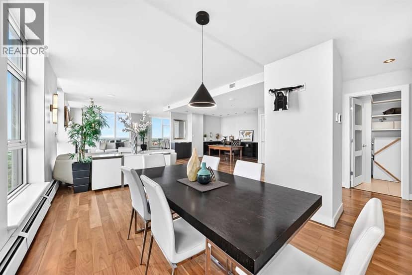 3002, 99 Spruce Place SW — photo 13 of 40