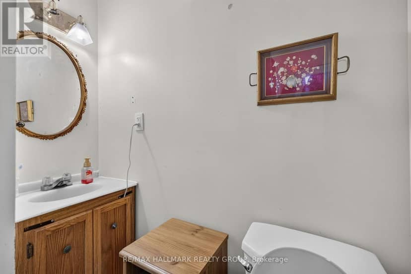98 North Street — photo 32 of 40