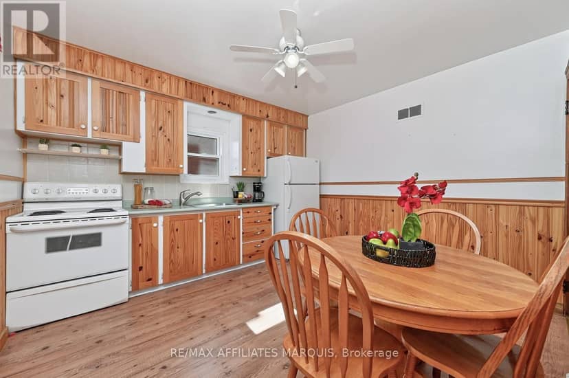 37 Ogden Avenue — photo 15 of 40