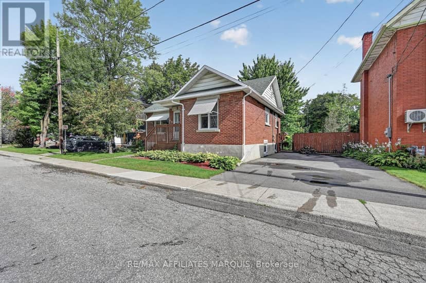 37 Ogden Avenue — photo 2 of 40