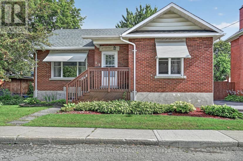 37 Ogden Avenue — photo 7 of 40