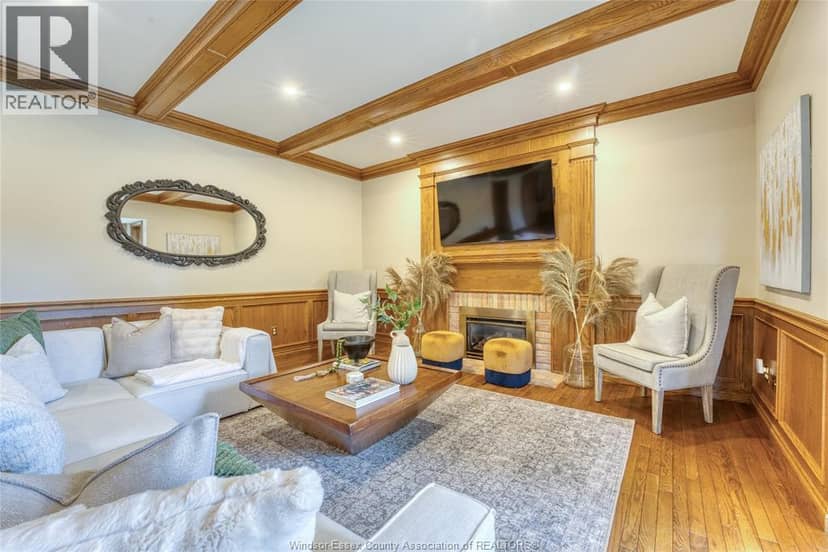 512 Bedford COURT — photo 14 of 40