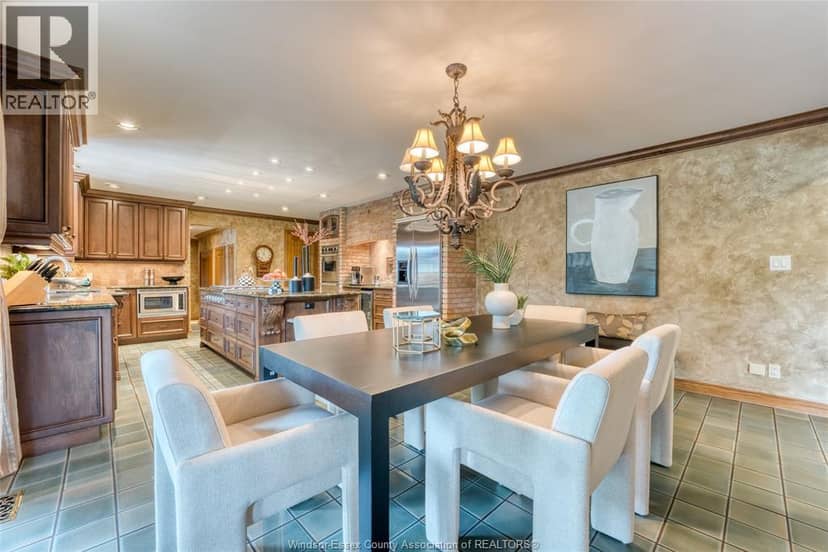 512 Bedford COURT — photo 19 of 40