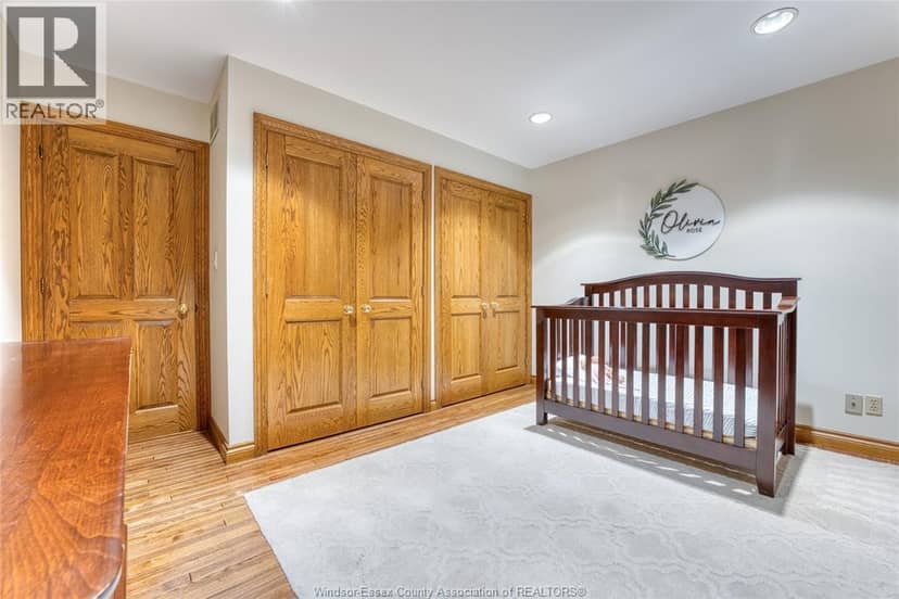 512 Bedford COURT — photo 28 of 40