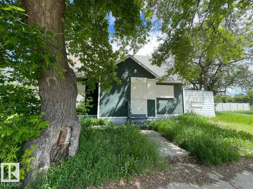 8615 106 ST NW, Edmonton, photo 2