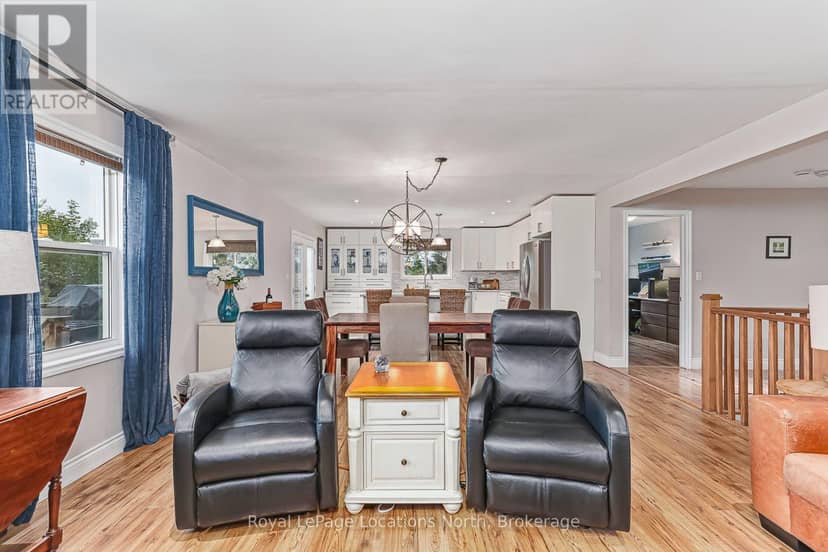 121 Erie Street — photo 15 of 40