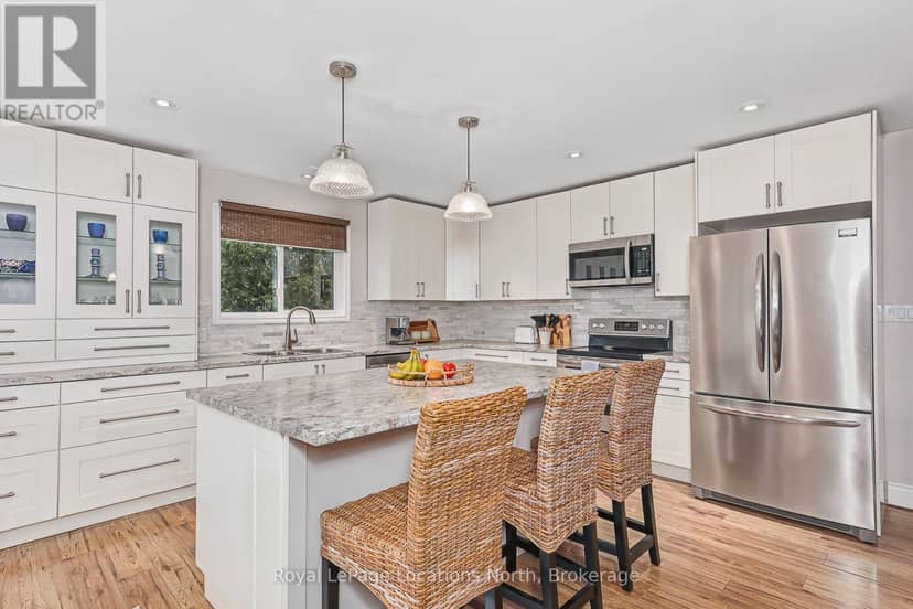 121 Erie Street — photo 17 of 40