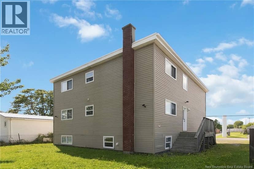 25 Terris Avenue — photo 16 of 17