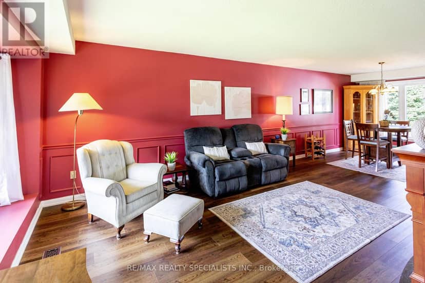 2727 Los Palmas Court — photo 9 of 40