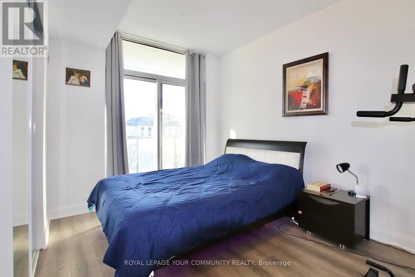 404 - 20 Gatineau Drive — photo 13 of 26