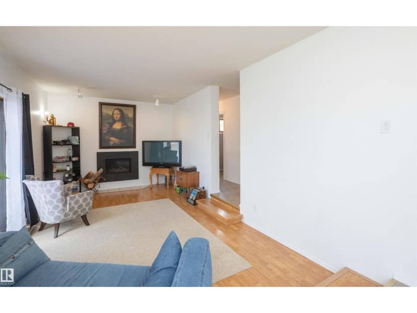 10636 110 ST — photo 27 of 40