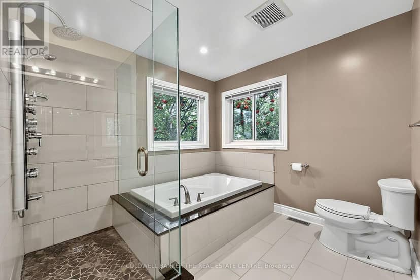 37 Falling Brook Drive — photo 23 of 40