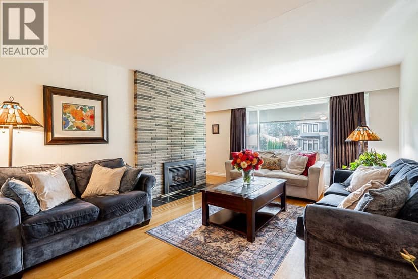 675 NEWPORT STREET, Coquitlam, photo 2