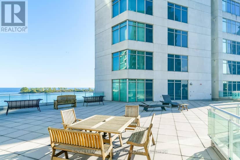 911 - 5 Marine Parade Drive — photo 35 of 38