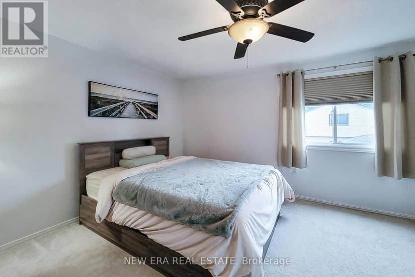 8 Dalton Gate — photo 25 of 40