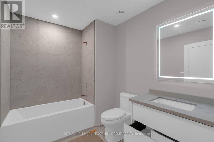 305 - 32 Brunel Road — photo 11 of 17