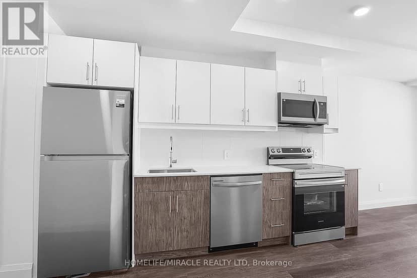 320 - 1333 Weber Street E — photo 11 of 16