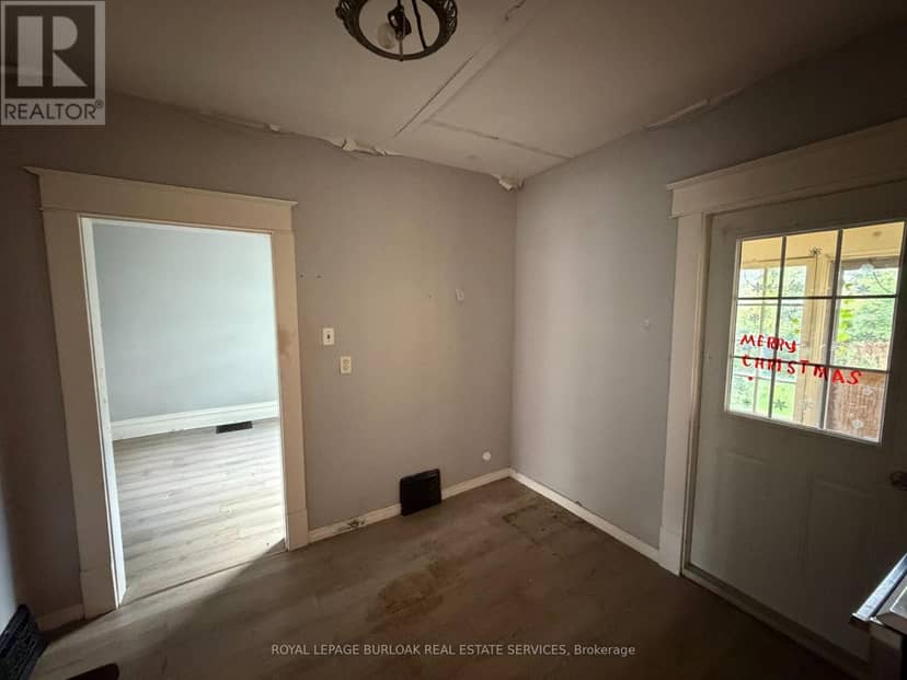 246 St. James Street — photo 6 of 24