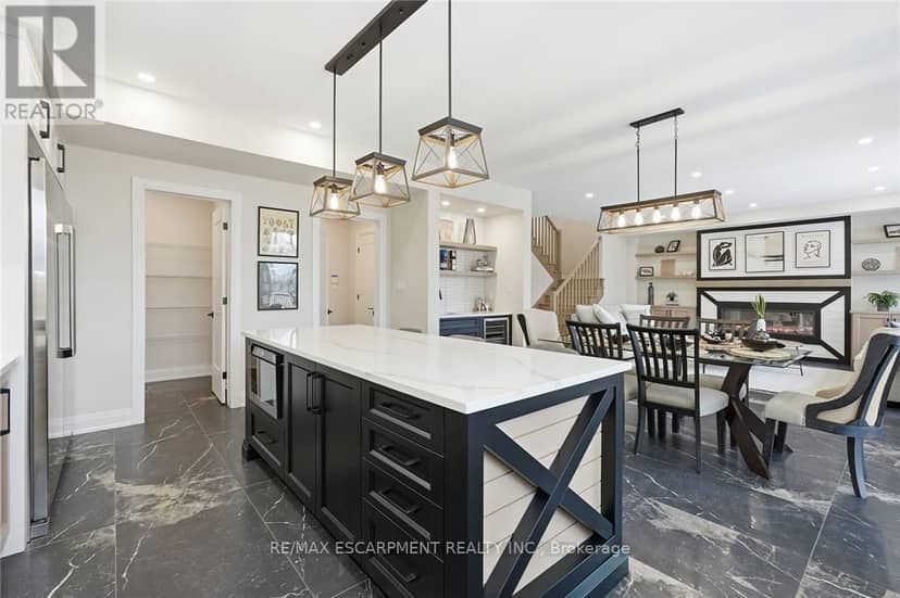 7 Bartlett Avenue — photo 22 of 40