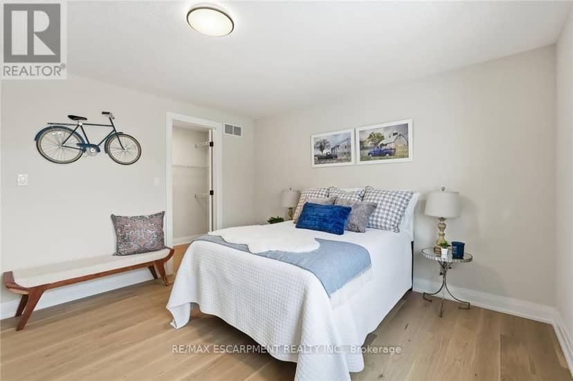 7 Bartlett Avenue — photo 37 of 40