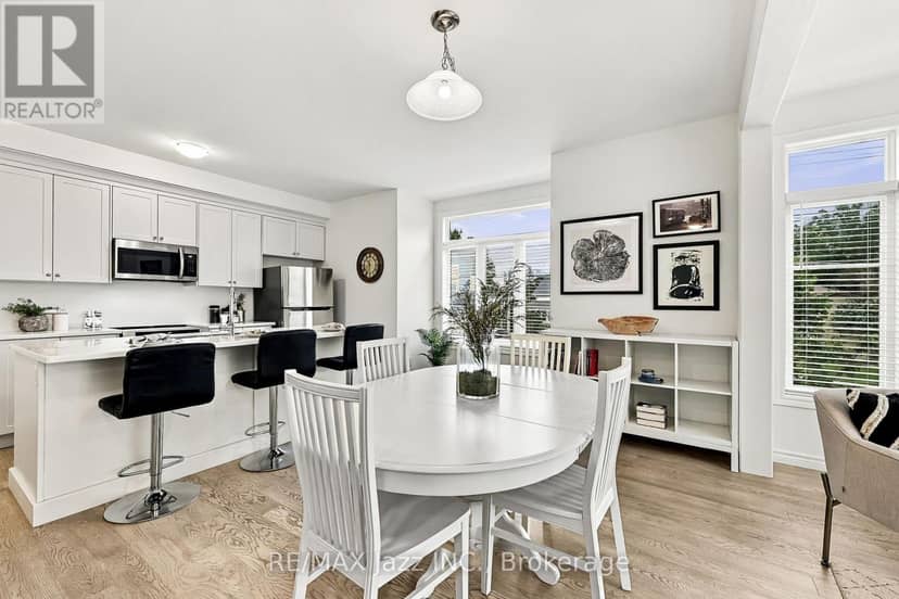 3 Shand Lane — photo 15 of 40