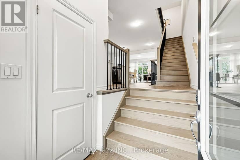 3 Shand Lane — photo 7 of 40