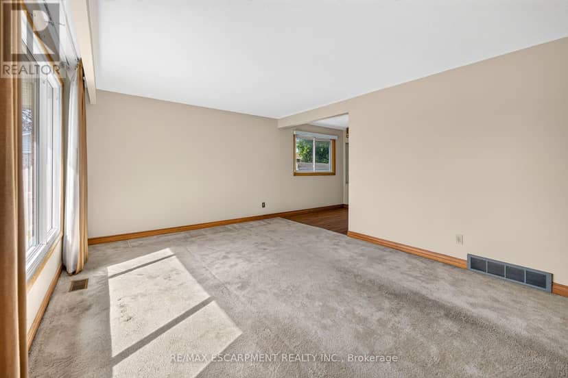 50 Berko Avenue, Hamilton, photo 6