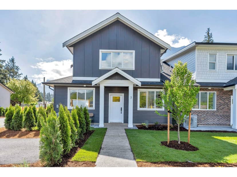 3 558 PARK STREET, Hope, Hope