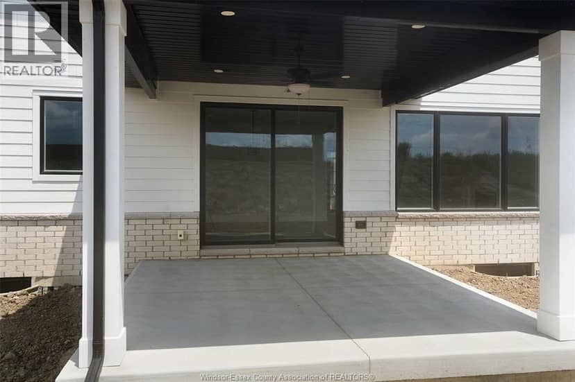 300 Blake Avenue — photo 37 of 38