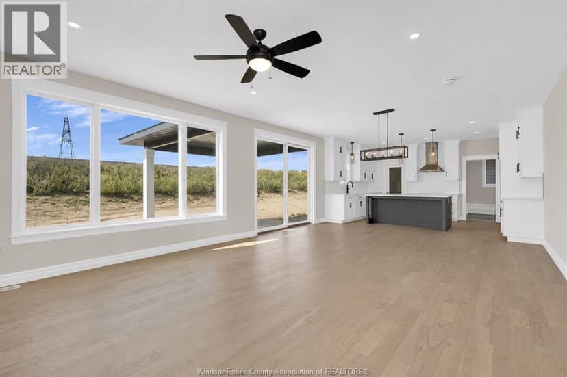 300 Blake Avenue, Belle River, photo 8