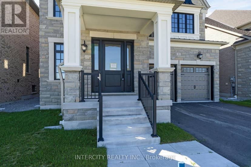 33 Gianvito Crescent — photo 2 of 40