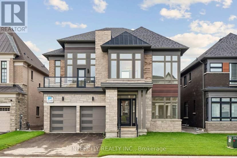 17 Garriock Hall Avenue — photo 1 of 40