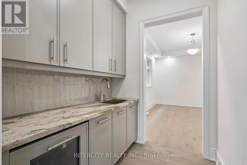 17 Garriock Hall Avenue — photo 21 of 40