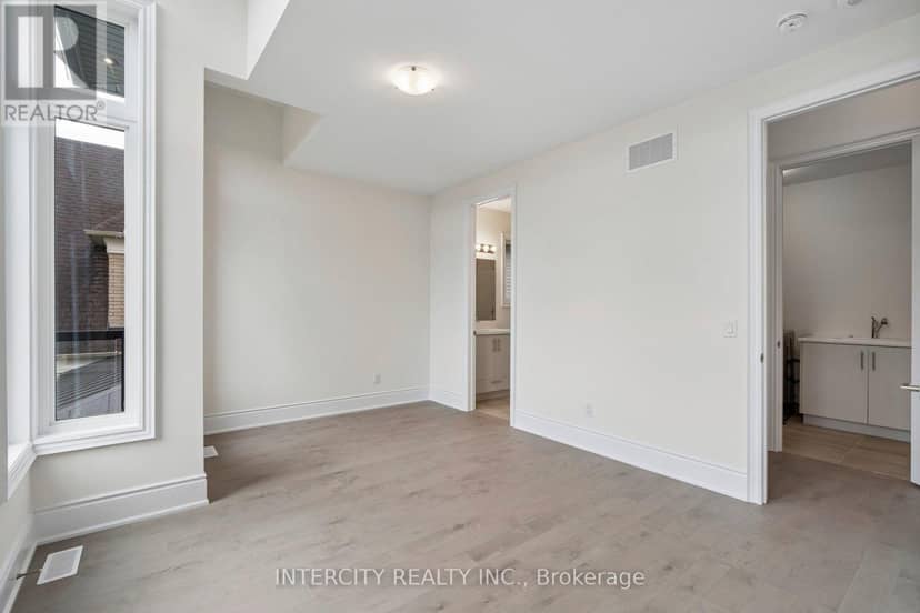 17 Garriock Hall Avenue — photo 25 of 40