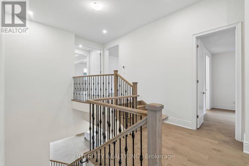 17 Garriock Hall Avenue — photo 28 of 40