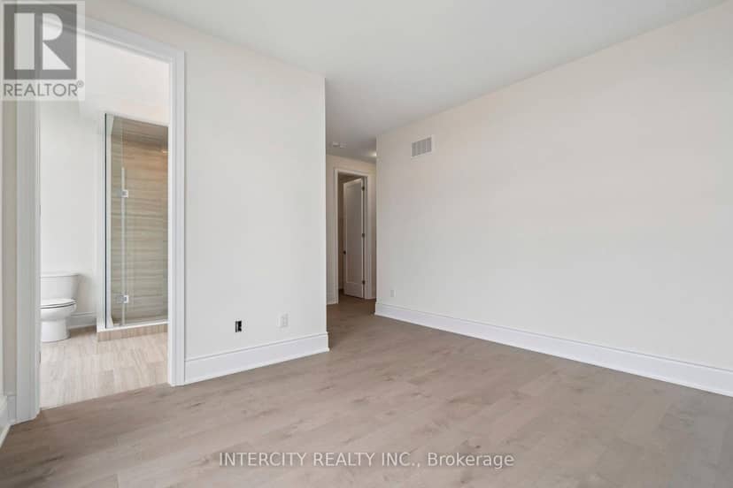 17 Garriock Hall Avenue — photo 30 of 40