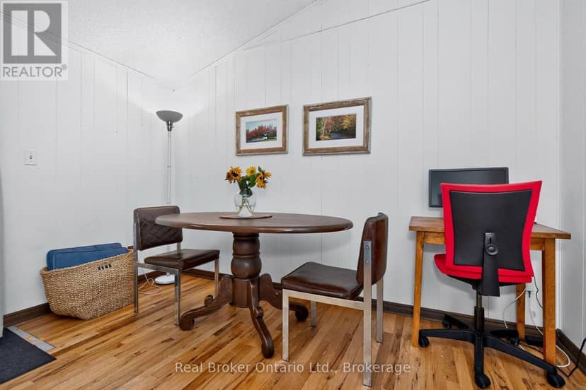 24 Fernanne Drive — photo 12 of 40